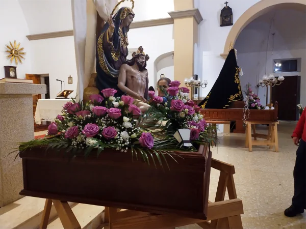 Composición en tons malva para unha cerimonia